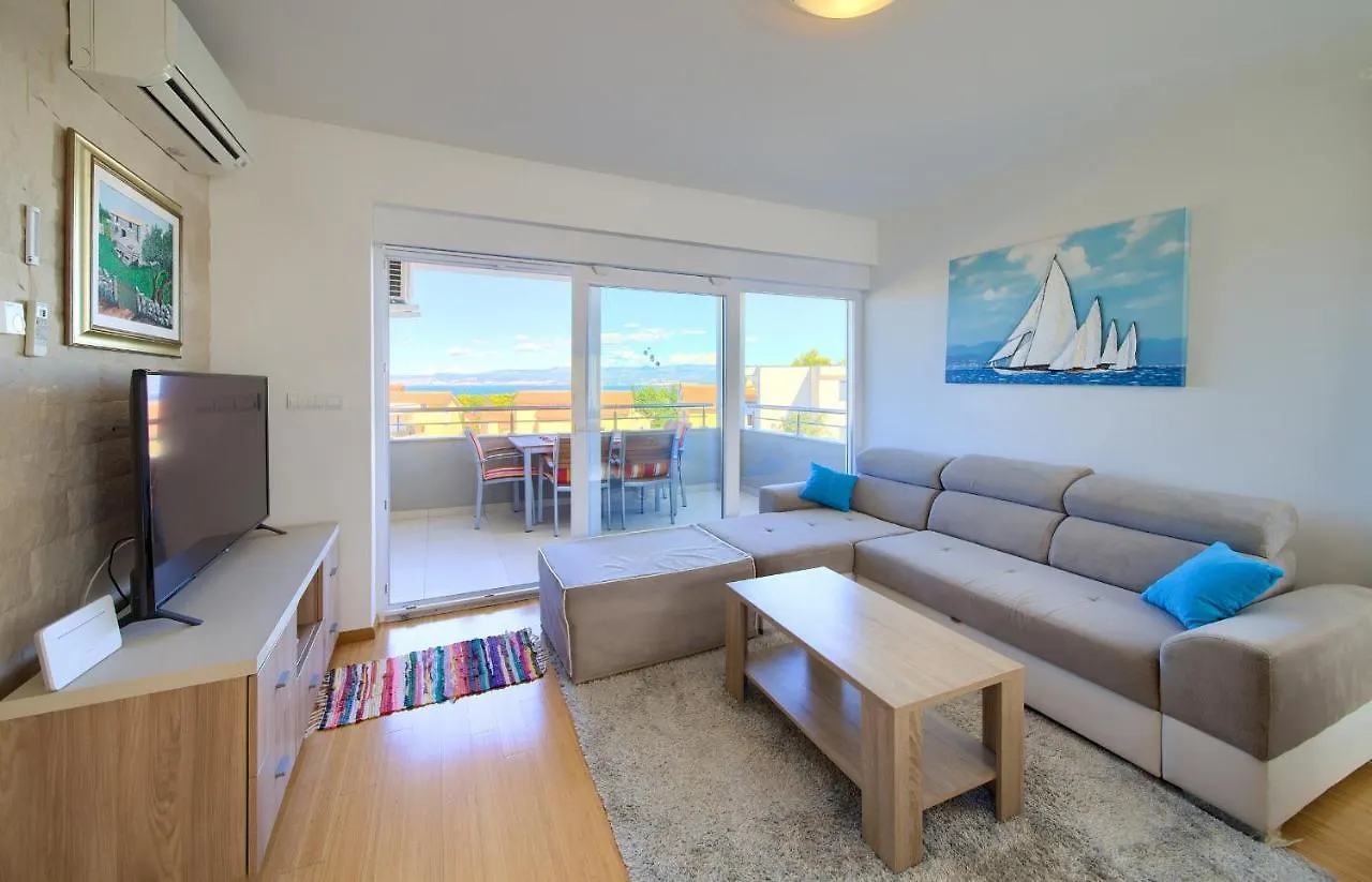 Apartment Nadica Malinska