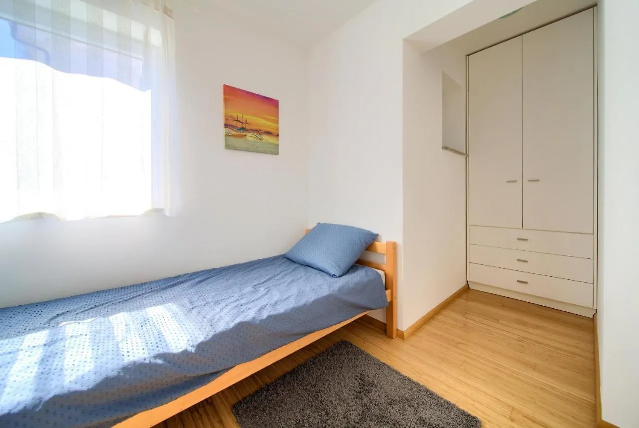 Apartment Nadica Malinska 0*,  Kroatien